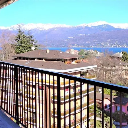 Lejlighed Pettirosso Stresa