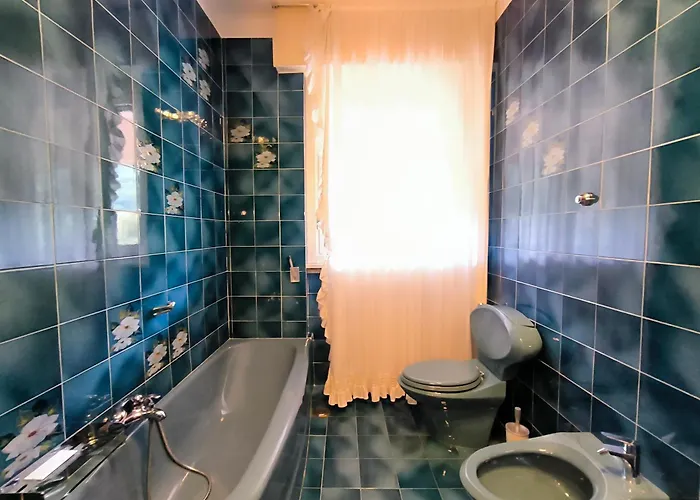 Апартаменты Pettirosso Стреза